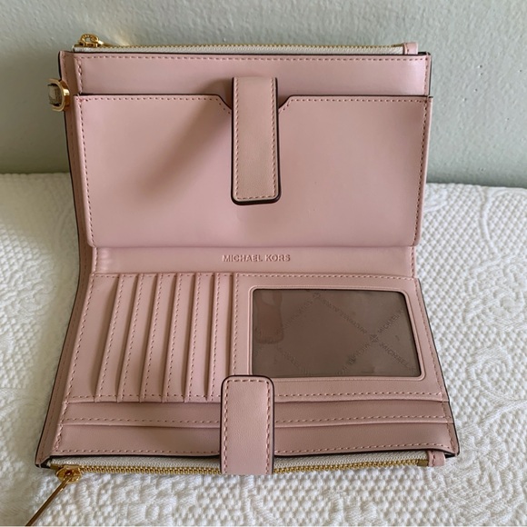 Michael Kors Jet Set Travel Double Zip Wallet - Picture 5 of 12